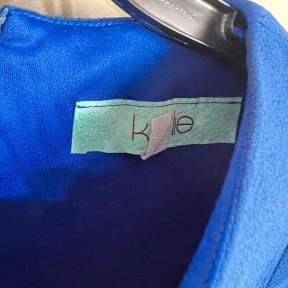 Karlie medium blue dress - Picture 2 of 3